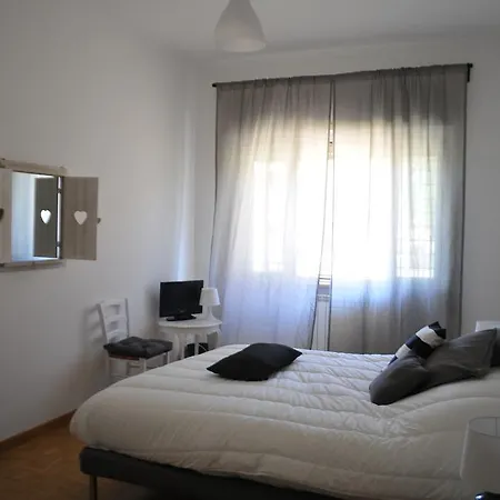 Ferienwohnung Rome Guest Hospitality Exterior foto